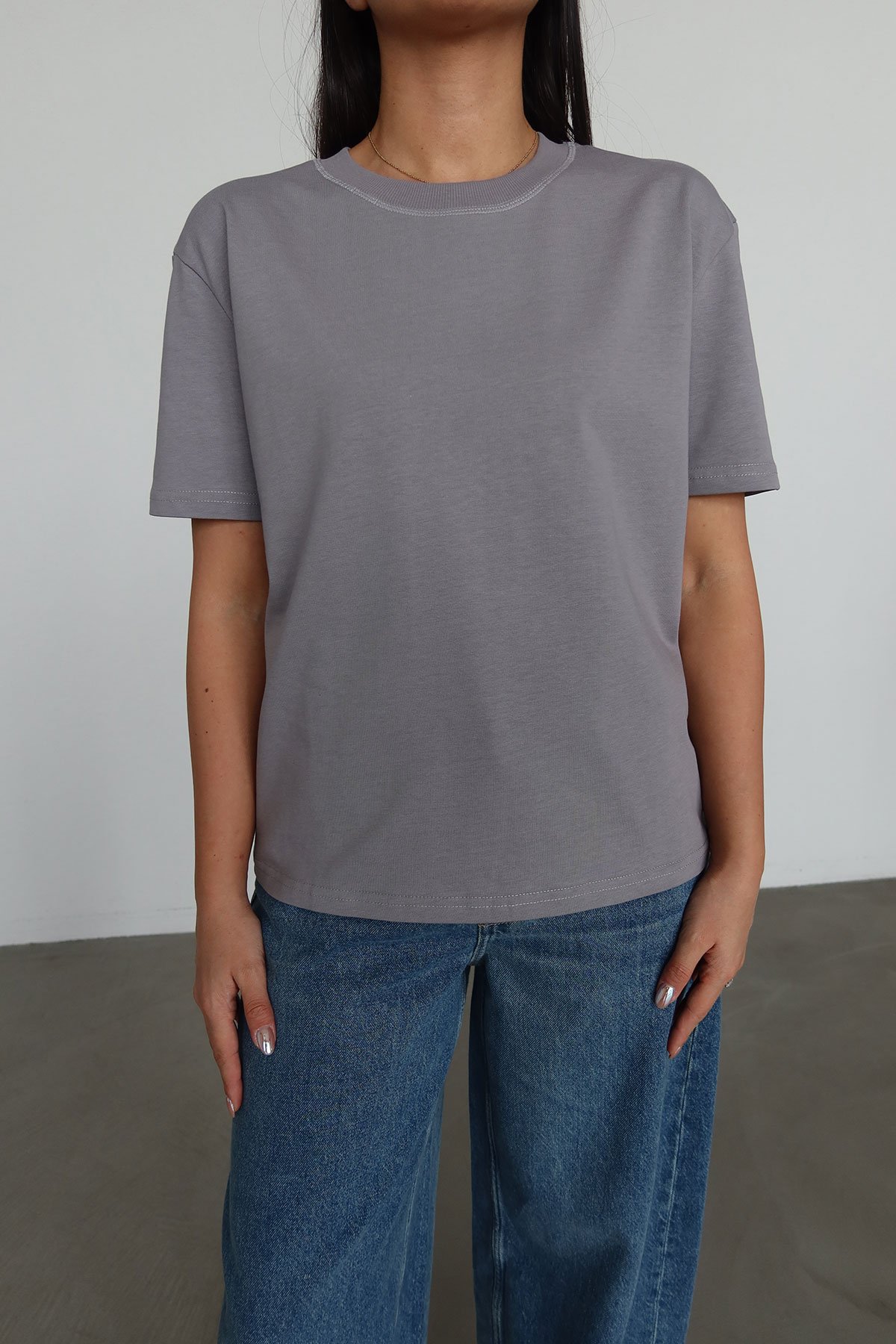 Yakası Fitilli Tok Doku Basic Tshirt