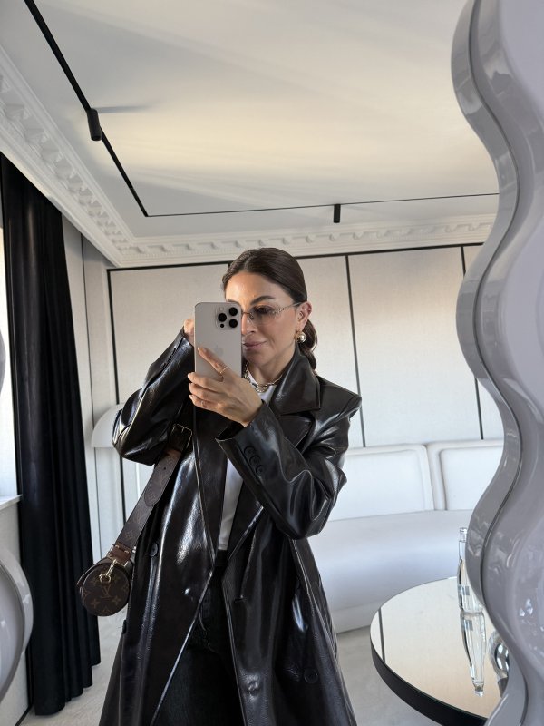 Kruvaze Yaka Kemerli Uzun Deri Trençkot