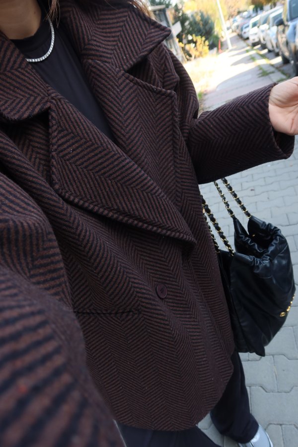 Balık Sırtı Kruvaze Yaka KAban