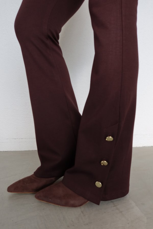 Paçası Gold Düğmeli Tayt