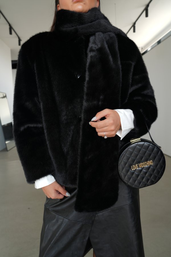 Kendinden Fularlı Kürk Ceket