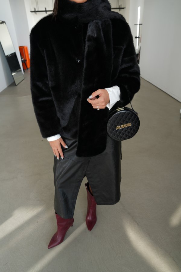 Kendinden Fularlı Kürk Ceket