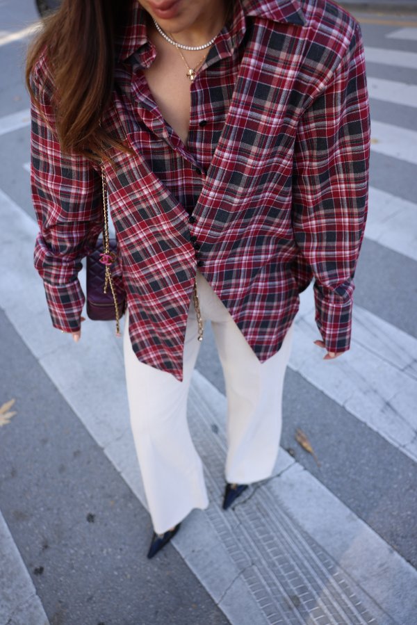 Omuzu Vatkalı Asimetrik Kesim Ekoseli Gömlek