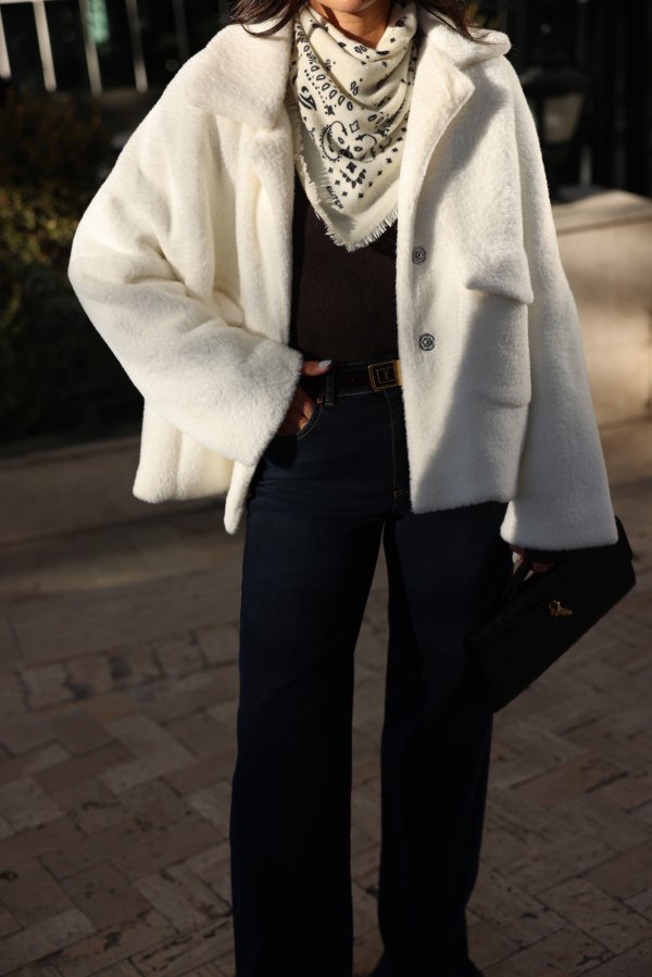 Çift Cepli Çıtçıtlı Kürk Ceket