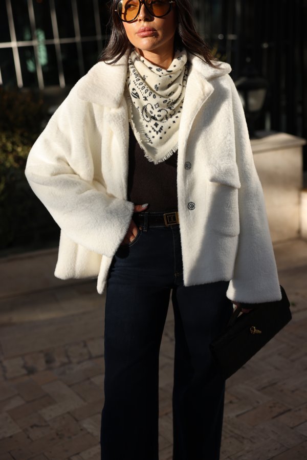 Çift Cepli Çıtçıtlı Kürk Ceket