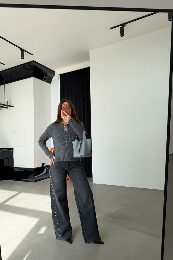 Yanı Çakımlı Asimetrik Kesim Jean