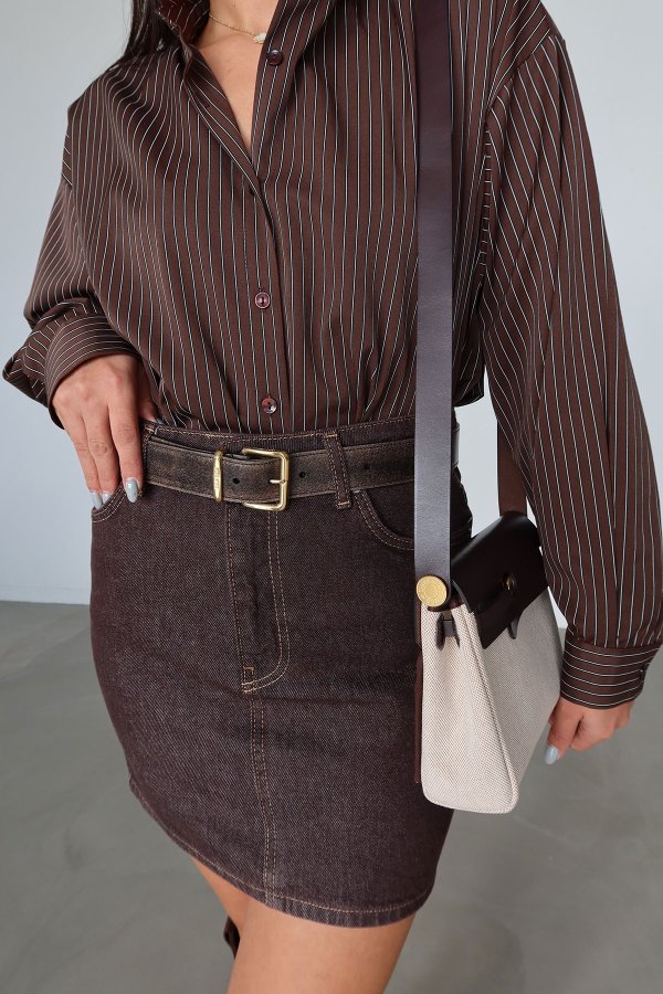 Kontrast Dikişli ve Yıkamalı Denim Mini Etek