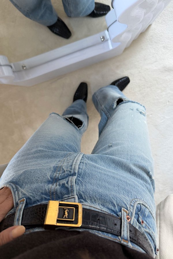 Lazer Kesikli Taşlamalı Jean