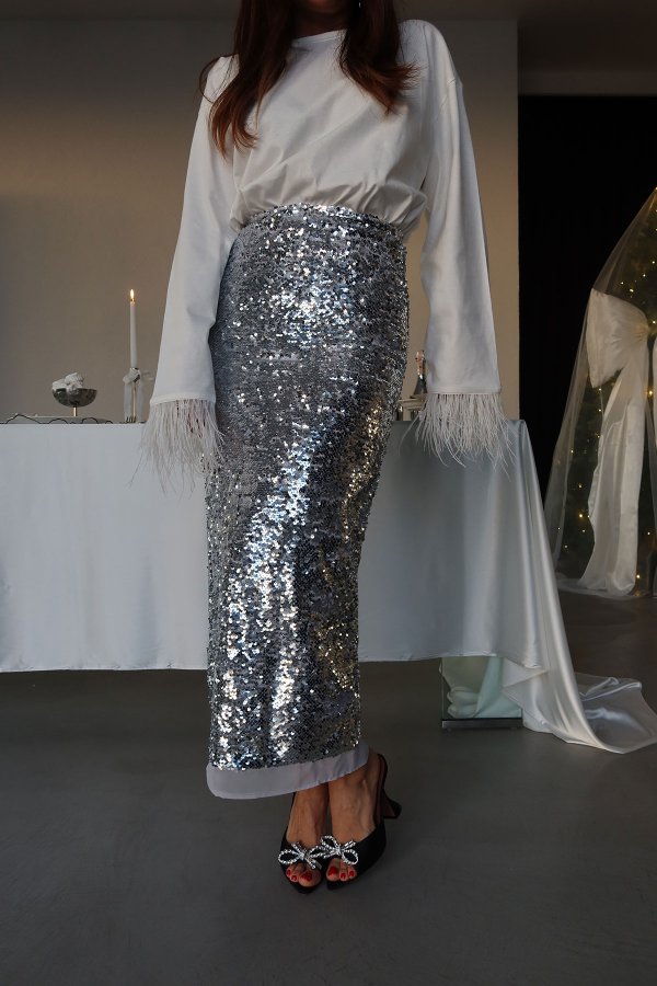 Arkası Yırtmaçlı Pul Payetli Uzun Etek