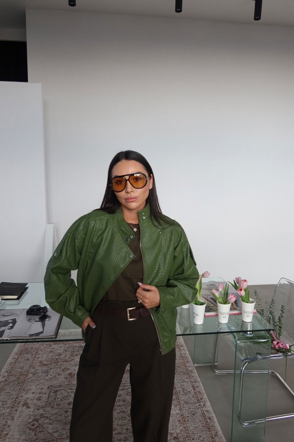 Dik Yaka Yılan Desenli Deri Ceket