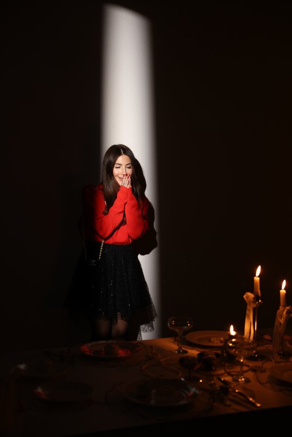 Omuzu Vatkalı Triko Kazak