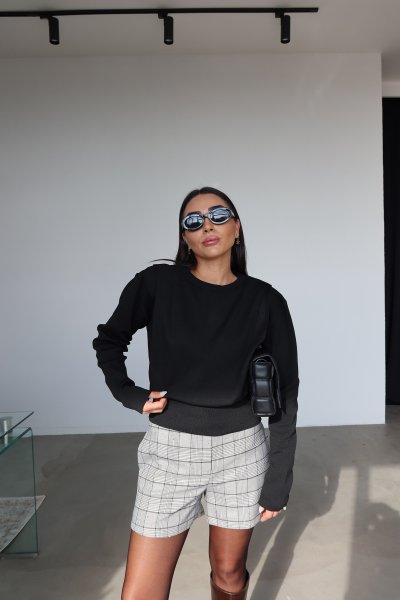 Omuzu Vatkalı Triko Kazak