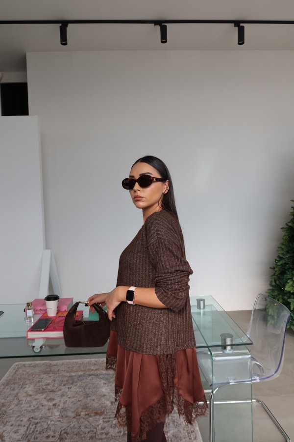 Altı Dantel Parçalı Fitilli Triko Bluz