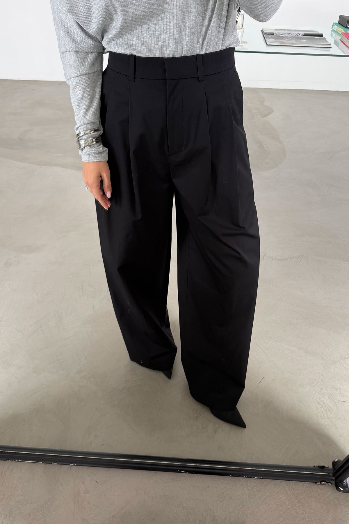 Çift Pileli Geniş Kalıp Pantolon