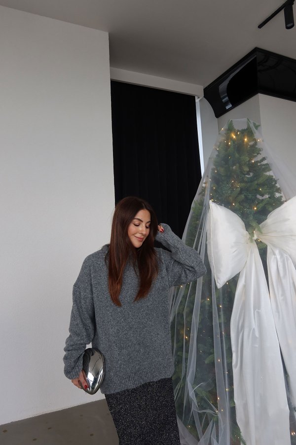 Oversize Basic Yün Kazak