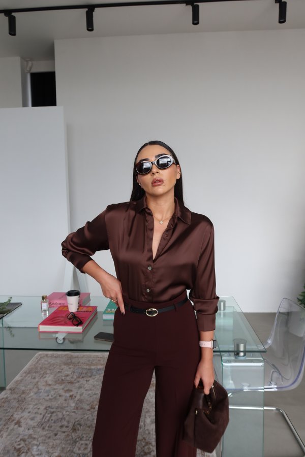 Önü Kısa Arkası Uzun Basic Saten Gömlek