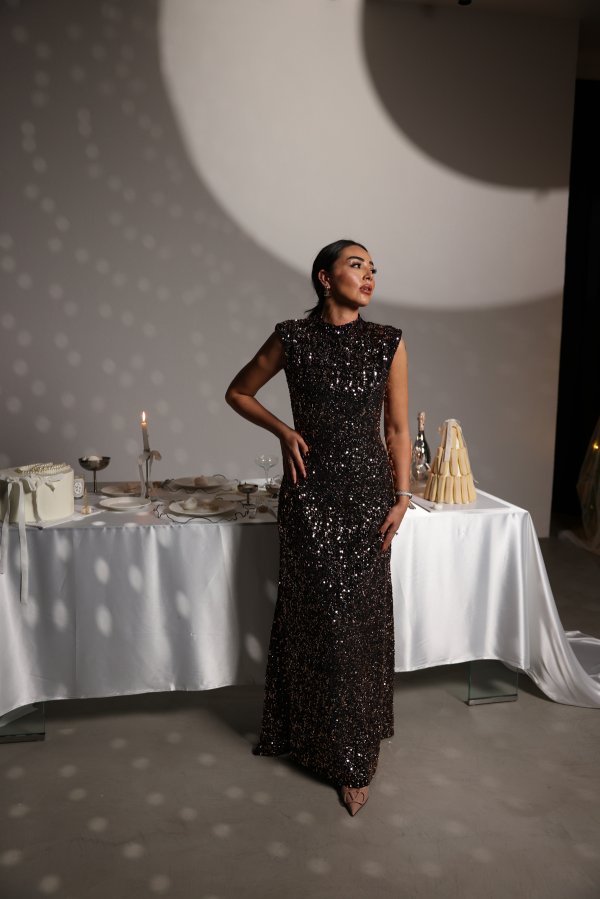 Kolsuz Pul Payetli Uzun Elbise