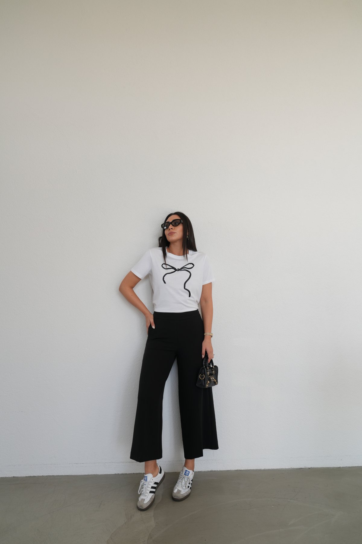 Yandan Fermuarlı Pileli Kumaş Pantolon