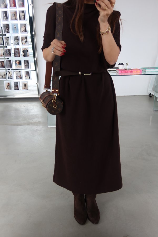 Dik Yaka Uzun Fitilli Triko Elbise