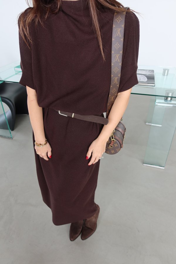 Dik Yaka Uzun Fitilli Triko Elbise