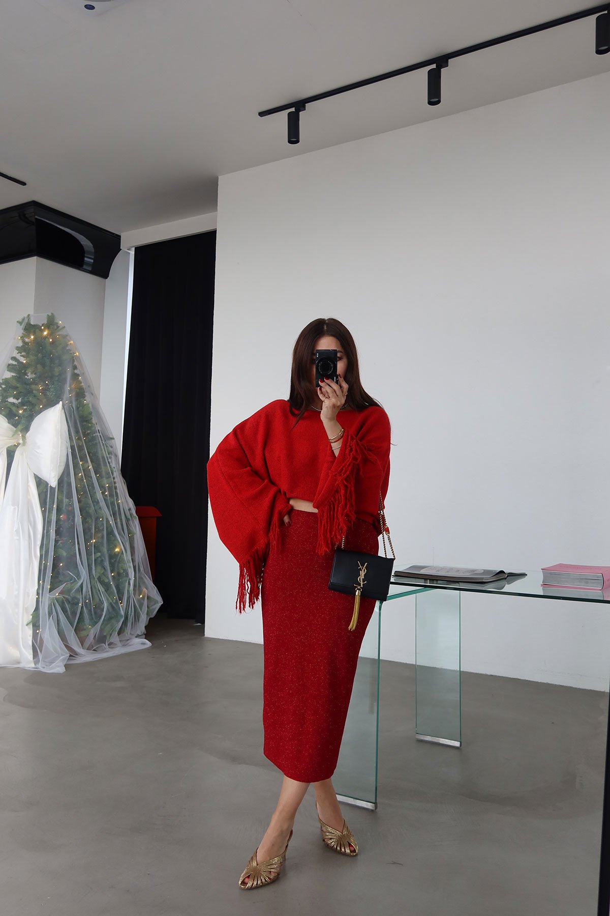 Yırtmaçlı Simli Kalem Etek