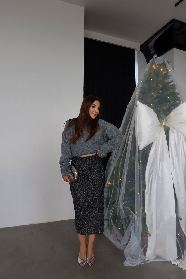 Yırtmaçlı Simli Kalem Etek