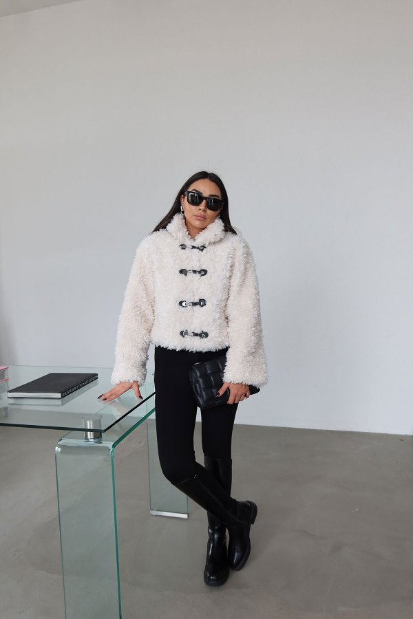 Beli Kemerli Tayt Pantolon