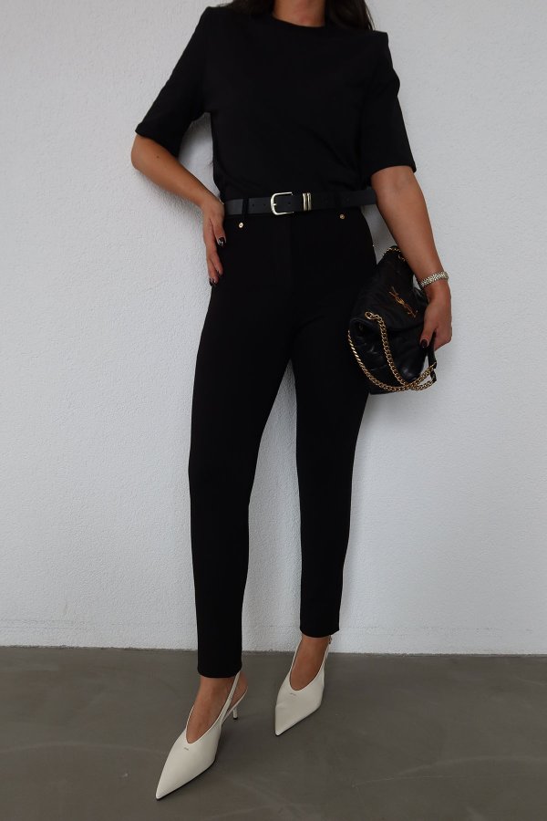 Beli Kemerli Tayt Pantolon