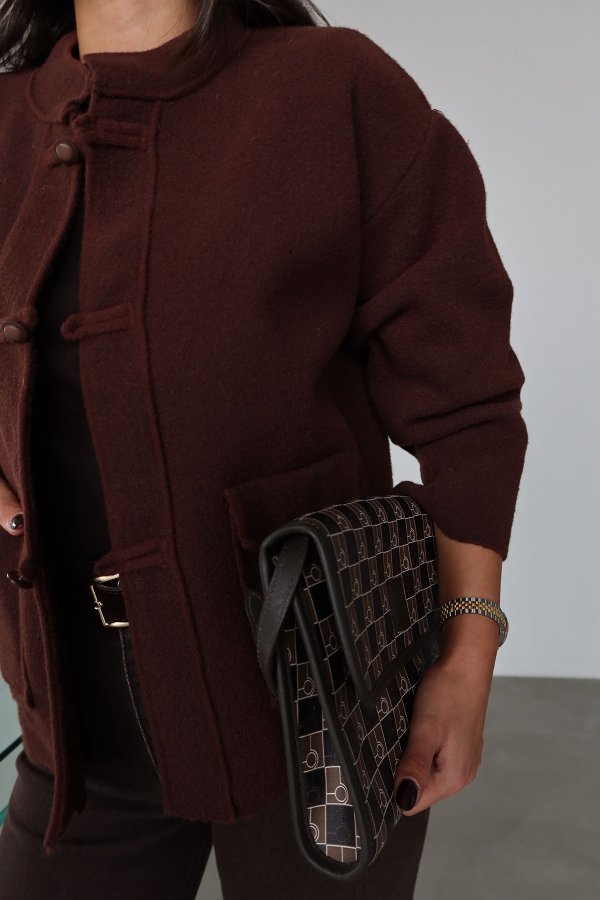 Hakim Yaka Çift Cepli Düğmeli Hırka