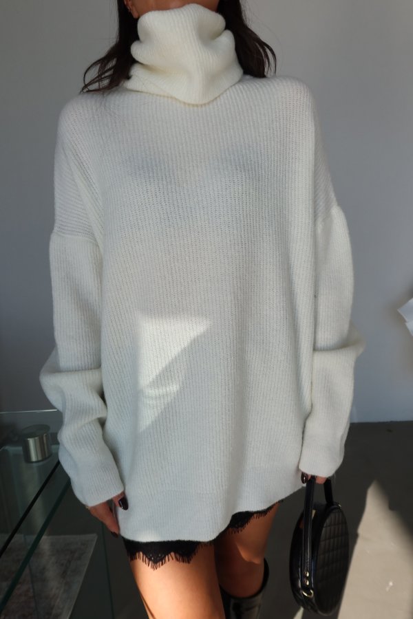 Balıkçı Yaka Oversize Kazak