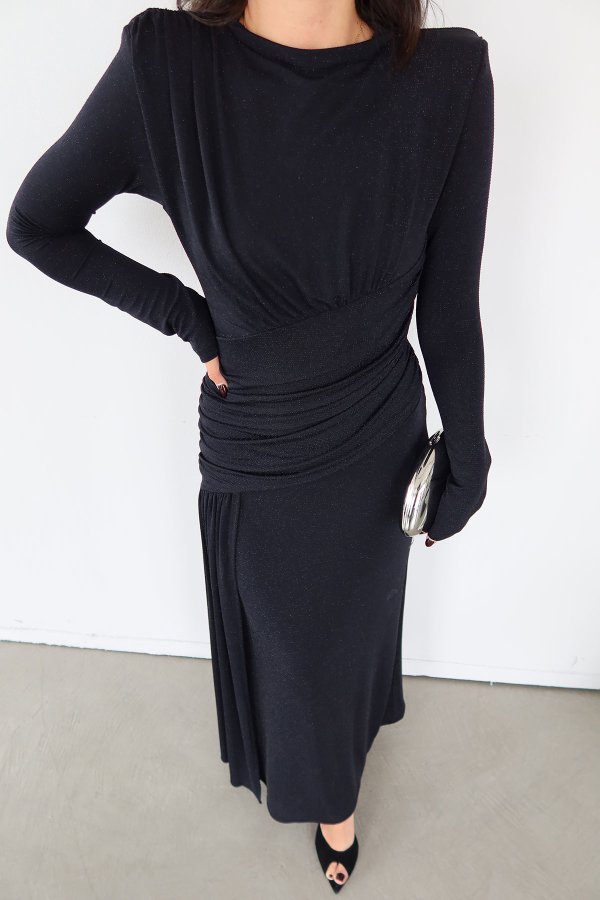 Omuzu Vatkalı Beli Büzgülü Maxi Elbise