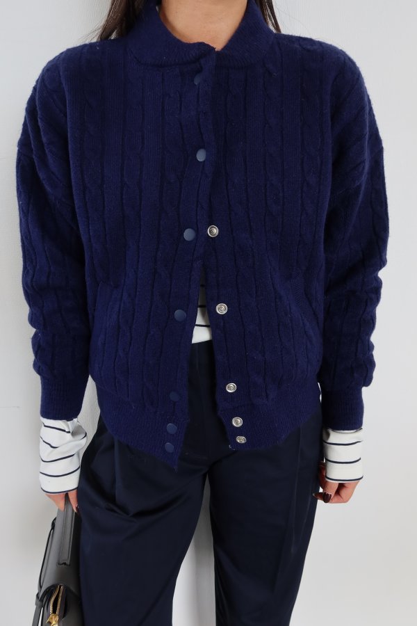 Saç Örgü Çıtçıtlı Yün Hırka