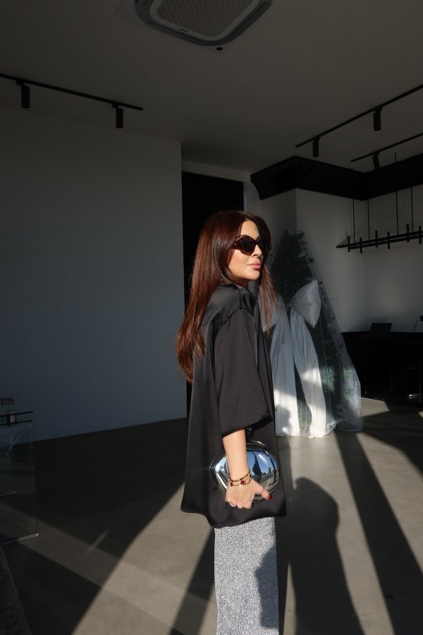 Ö.Ö Omuzu Vatkalı Premium Saten Bluz