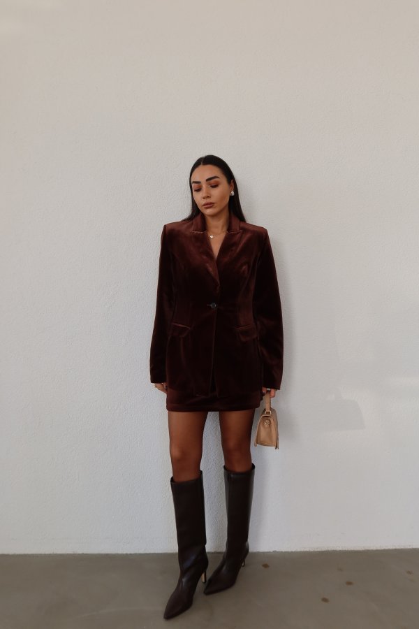 Arkası Fermuarlı Mini Kadife Etek