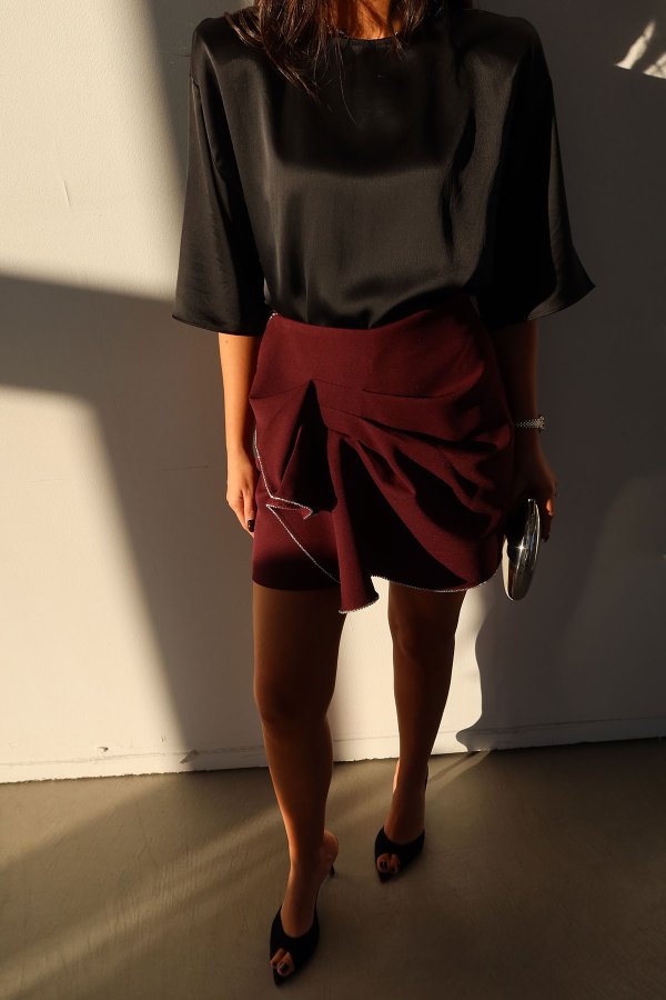 Önü Taş Detaylı Tasarım Şort Etek