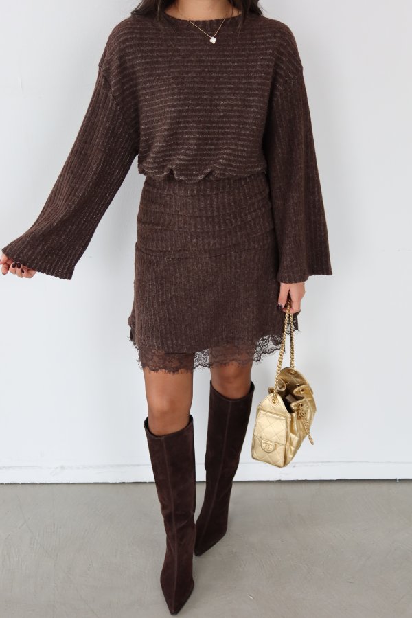 Ece Ucu Dantelli Drapeli Elbise