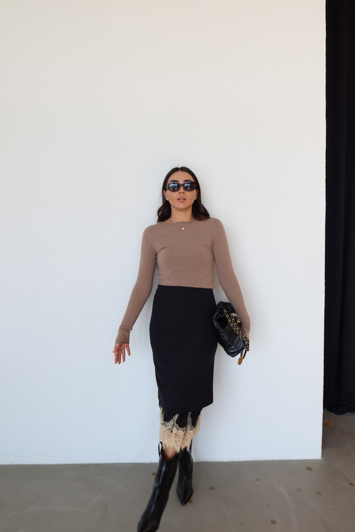 Altı Dantelli Kalem Etek