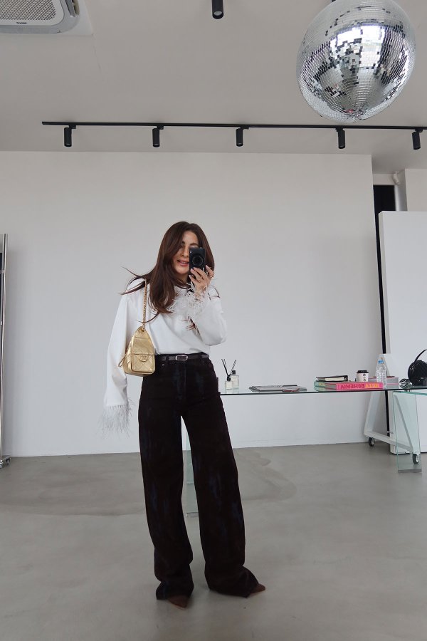 Flok Baskılı Kadife Jean