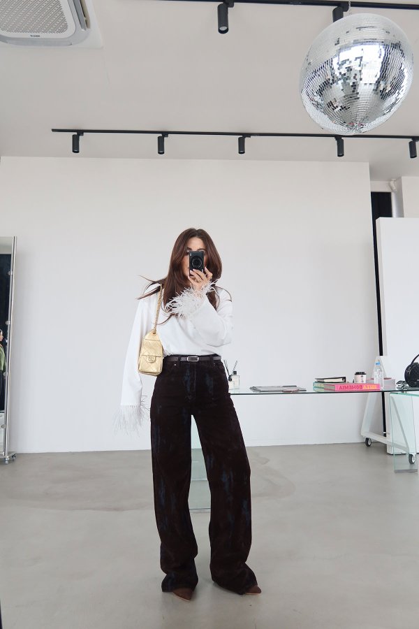 Flok Baskılı Kadife Jean