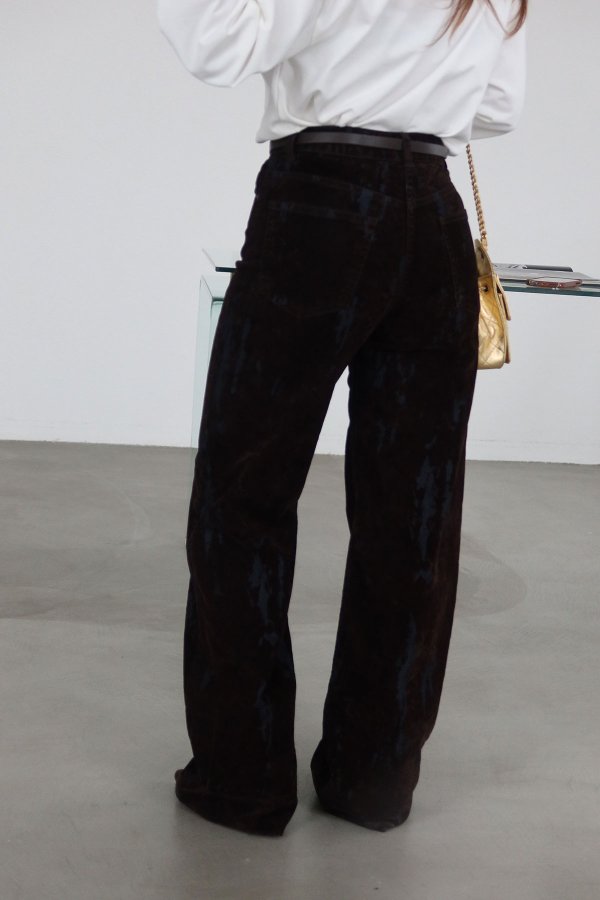 Flok Baskılı Kadife Jean