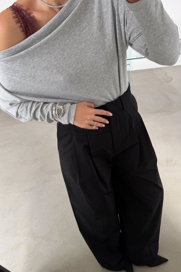 Kayık Yaka Kendinden Fitilli Bluz