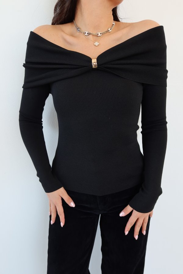 Bardot Yaka Aksesuarlı Triko Bluz