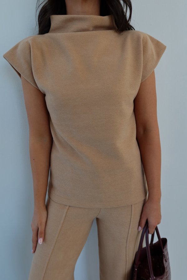 Dik Yaka Kolsuz Fitilli Triko Bluz Pantolon Takım