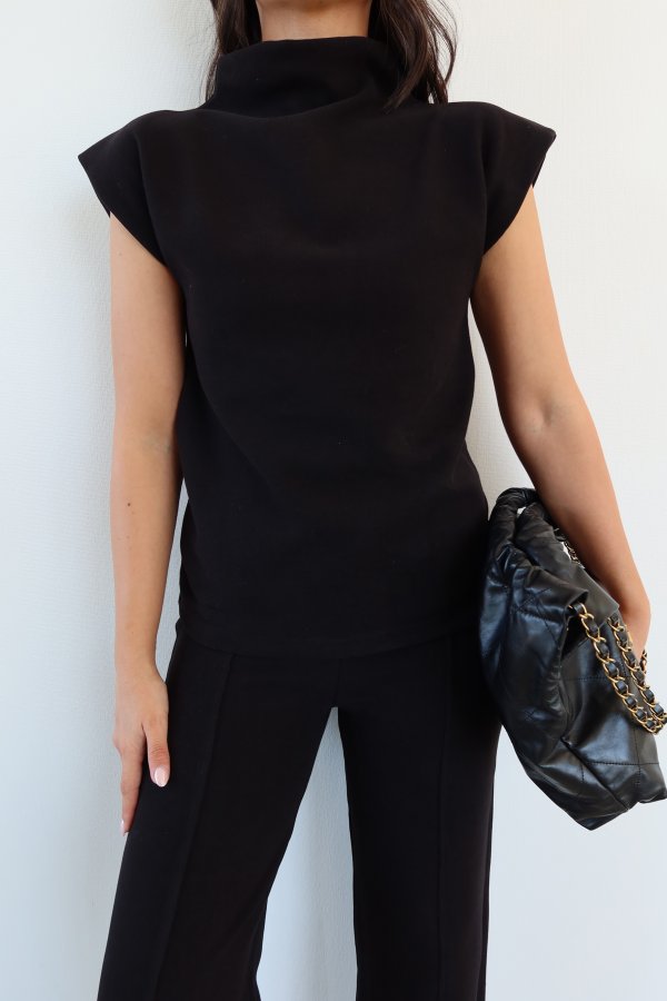 Dik Yaka Kolsuz Fitilli Triko Bluz Pantolon Takım