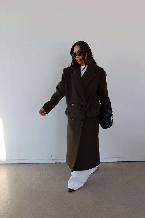 4 Düğmeli Uzun Kaşe Kaban