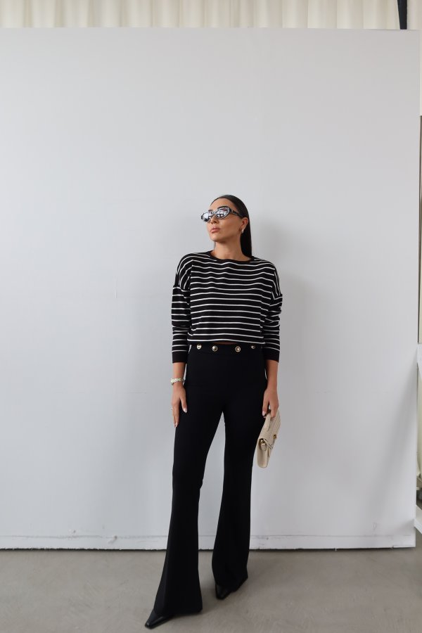 Gold Düğme Aksesuarlı İspanyol Paça Pantolon