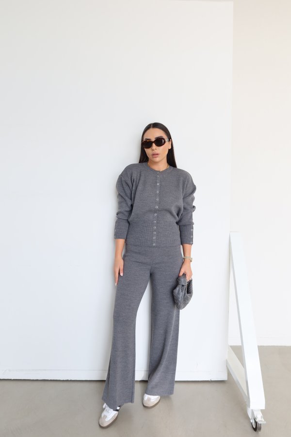 Çıtçıtlı Triko Hırka Pantolon Takım