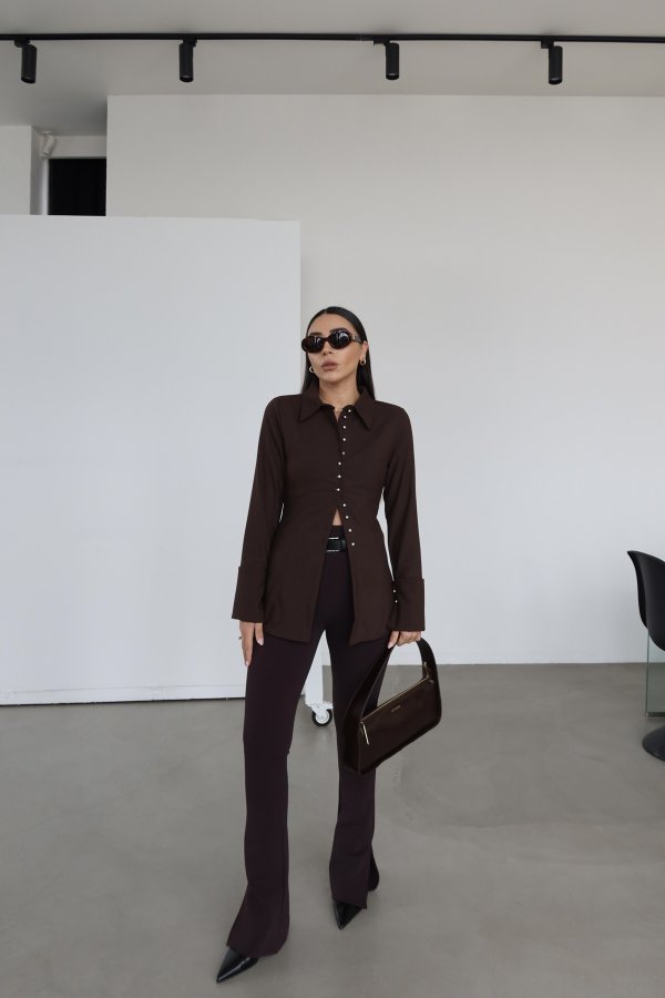 Paçası Yırtmaçlı Kemerli Pantolon