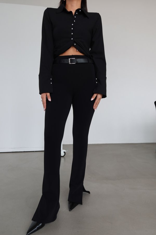 Paçası Yırtmaçlı Kemerli Pantolon