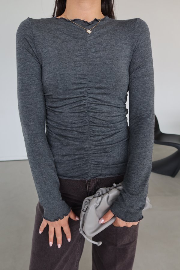 Önü Büzgülü Uzun Kollu Bluz